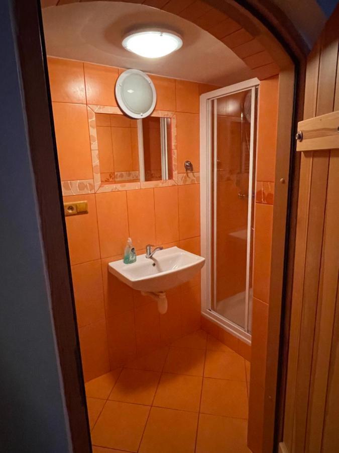 Hepnarova Bouda Hotel Horni Mala Upa Exterior photo